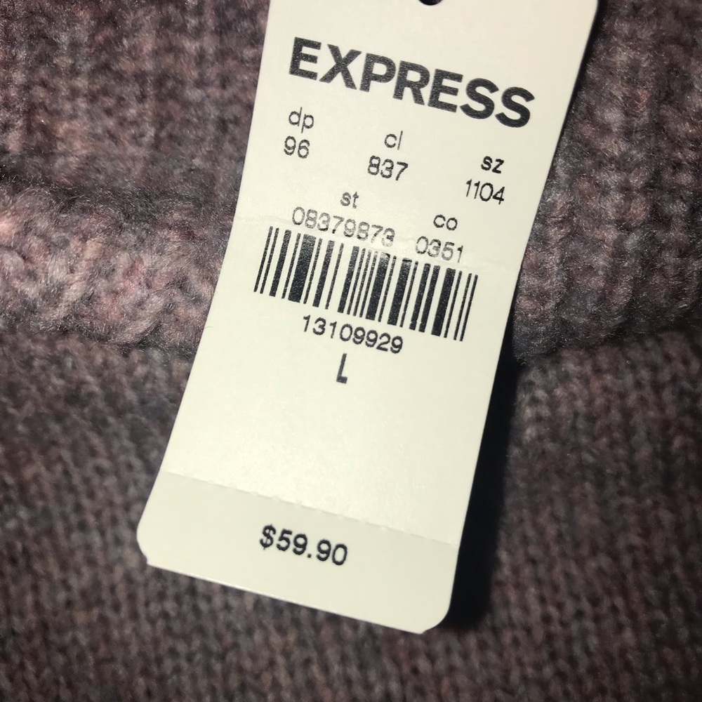 Express Sweater - Picture 3 of 3